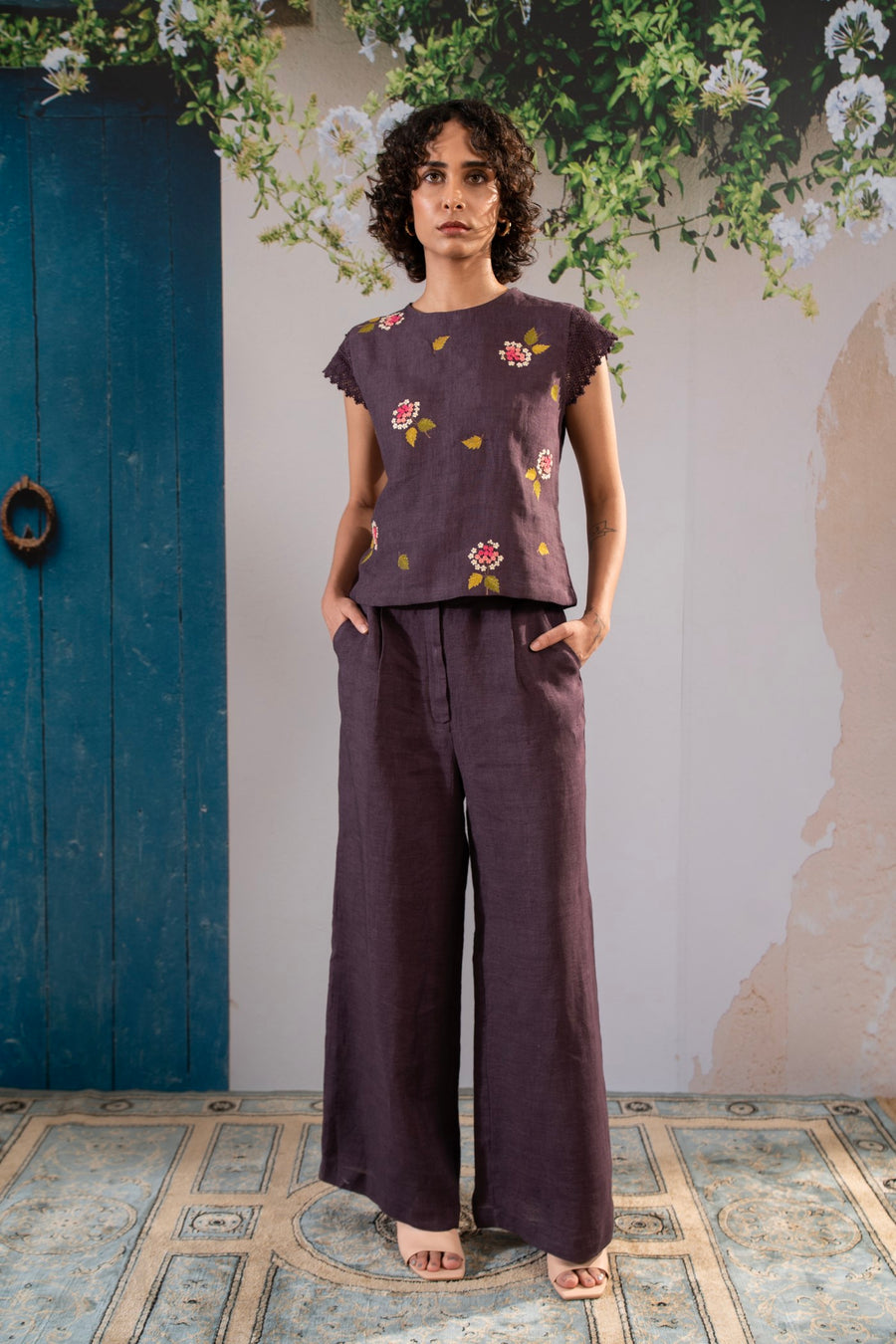 Dahlia Print Embroidered Top And Pant Set In Linen