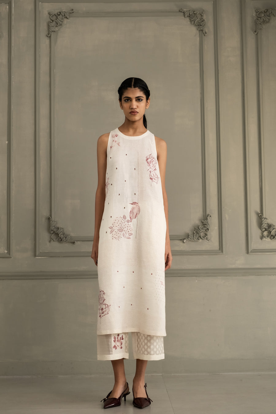 Ivory Rose Applique Work Scalloped With Printed Tunic And Flared Pant In Linen
