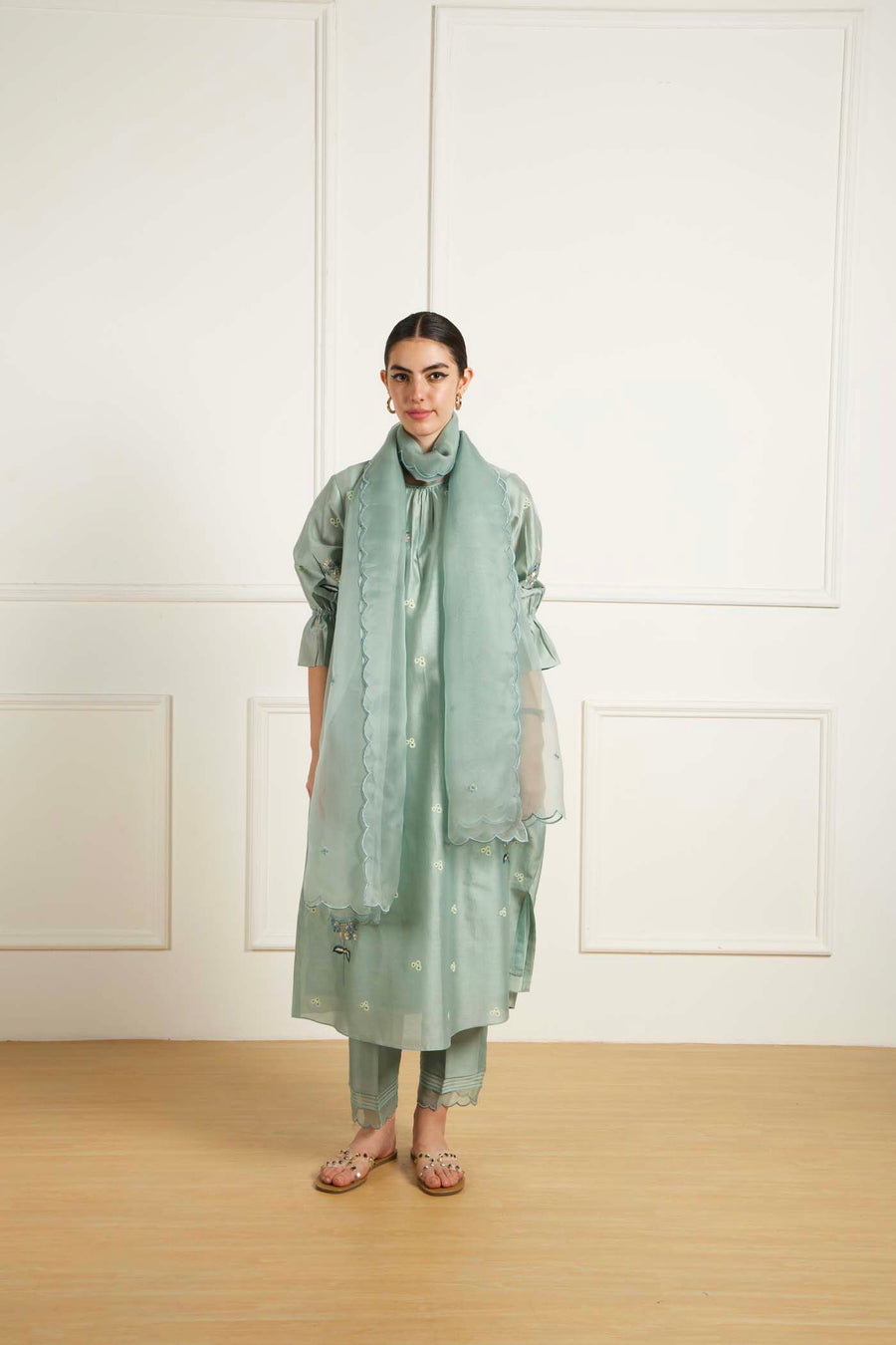 Mint Embroided Tunic In Silk Chanderi With Scallop Detailed Pants In Silk Chanderi