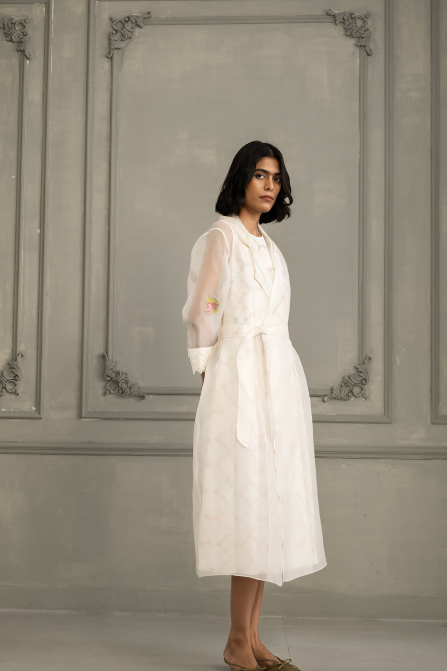 Ivory Applique Work/ Embroidered And Porcupine Sleeves Organza Jacket With Multiprint Dress In Linen