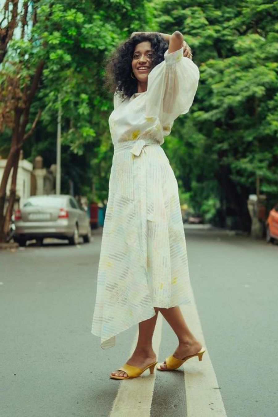 Ms. Indra | Ivory Cotton Top