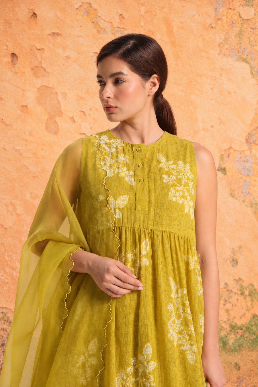 Arohi Leaf Green Tunic, Pant & Dupatta Set