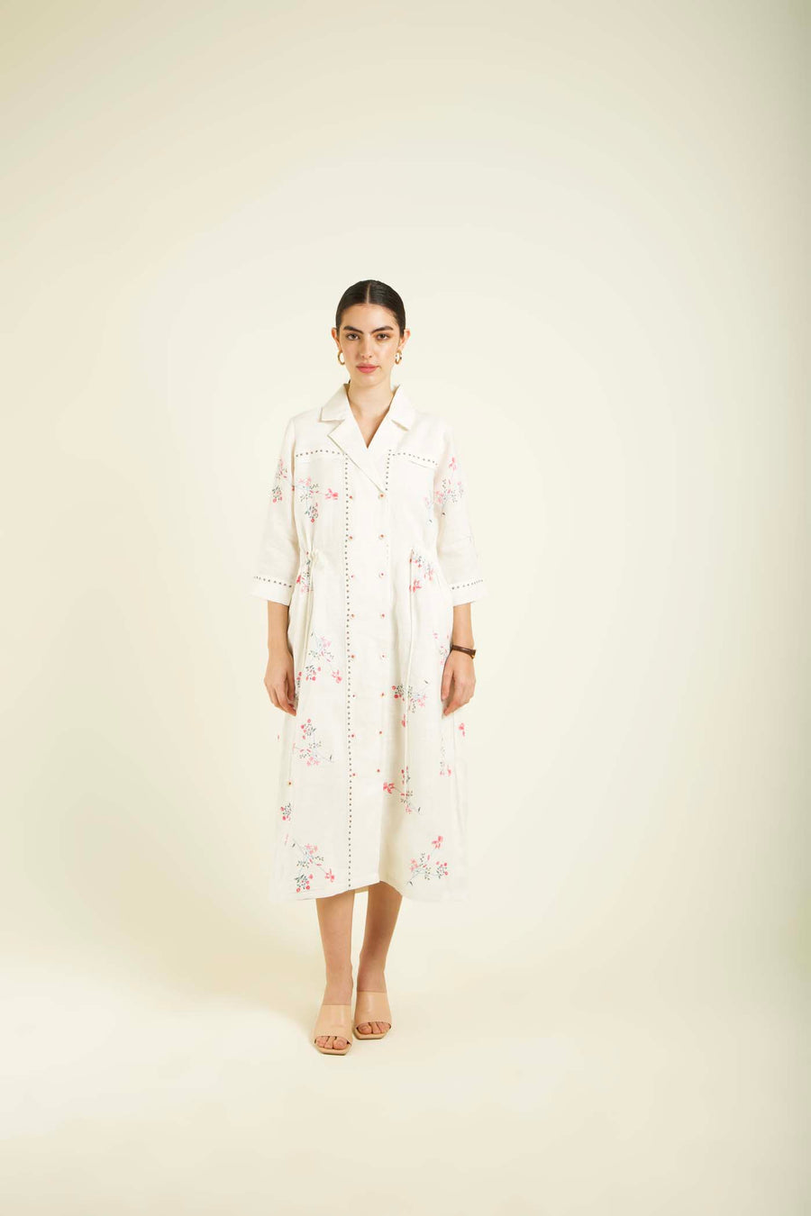 Ivory Printed Side Gathered Shirt Dress In Linen