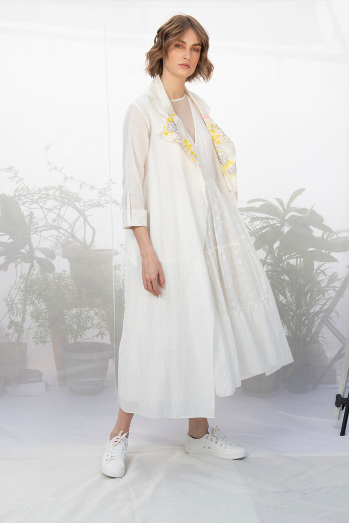 Ivory Textured Khadi Cotton Throw On With Embroidered Sleeve And Printed Collar-Jacket-ARCVSH by Pallavi Singh